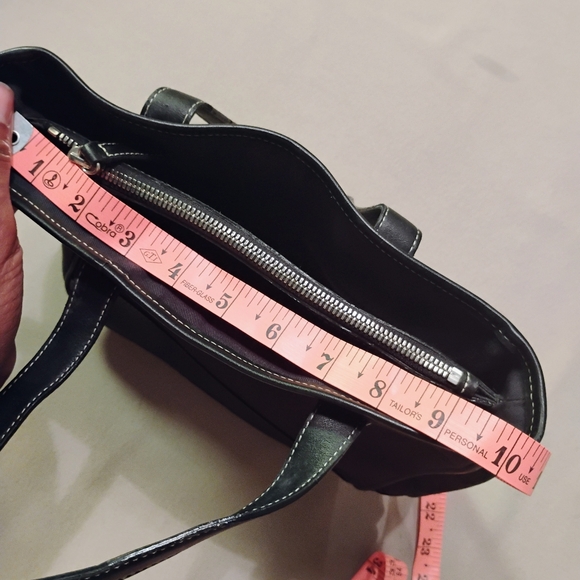 COACH SMALL BLACK LEATHER AND NYLON BAG - Picture 6 of 8